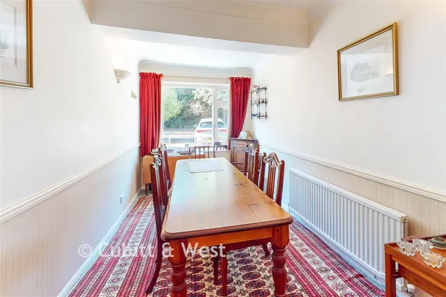 Herons Close, Kirdford, RH14, photo 3