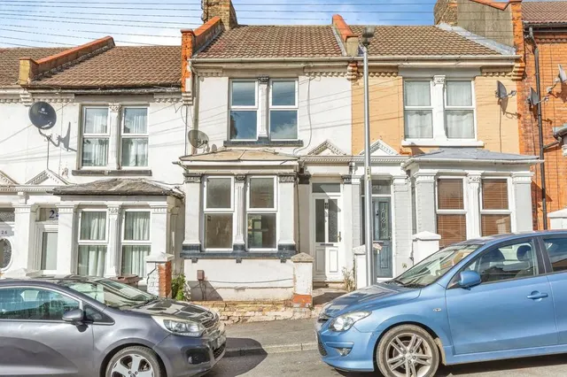 Foord Street, Rochester, Kent, ME1, photo 1