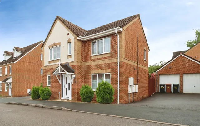 Crome Close, Wellingborough, photo 1