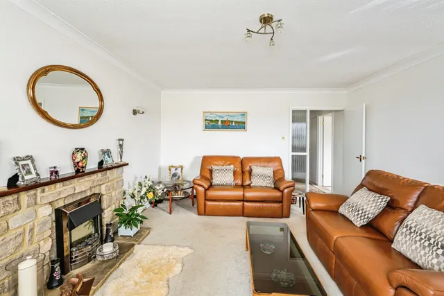 The Ridings, Seaford, BN25, photo 3