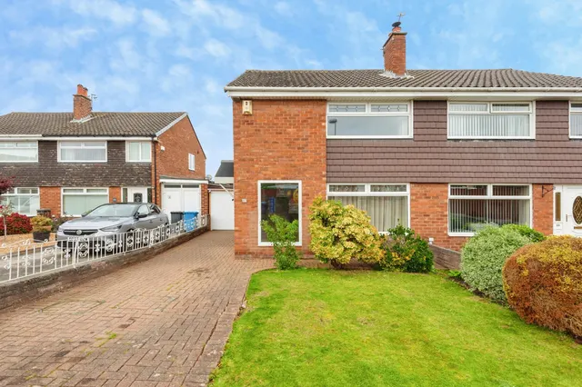 Arklow Drive, Hale Village, L24, photo 3