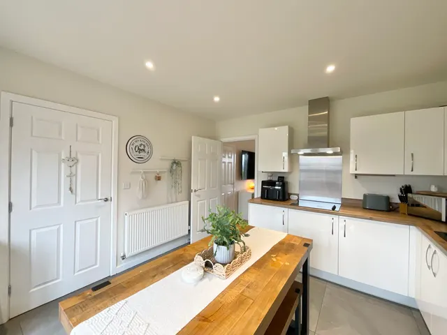 Wigeon Road, Wistaston, CW2, photo 2