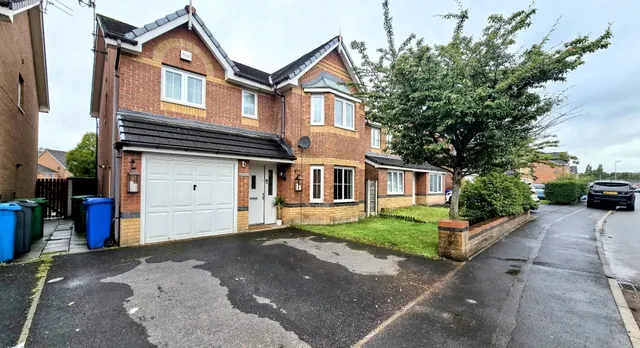 Ainsbrook Avenue, Manchester M9, photo 1