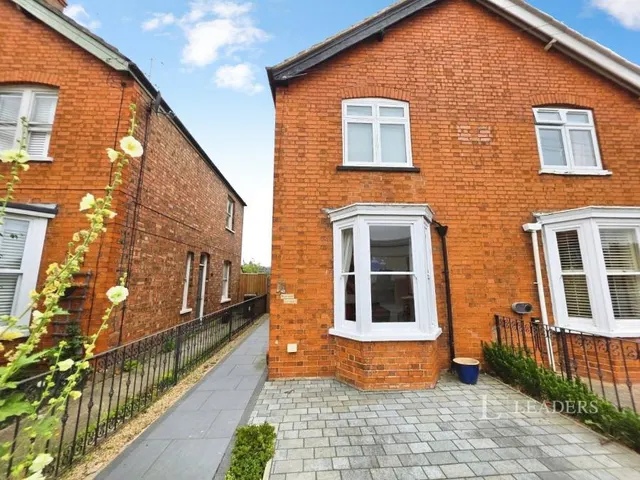 Doughty Street, Stamford, PE9, photo 1