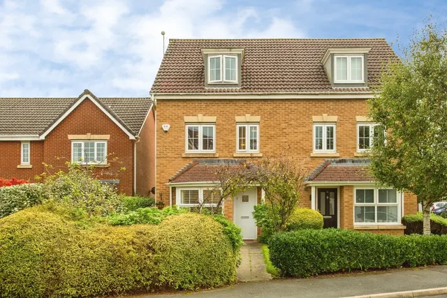 Aycliffe Drive, Buckshaw Village, PR7, photo 1