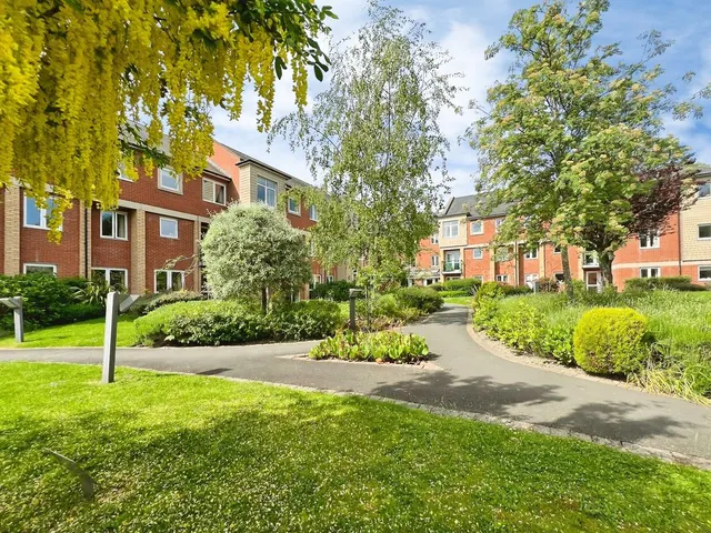 Henderson Court Newcastle Upon Tyne NE20 9GY, NE20, photo 1