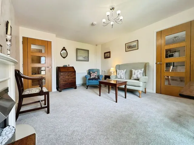 Henderson Court Newcastle Upon Tyne NE20 9GY, NE20, photo 2