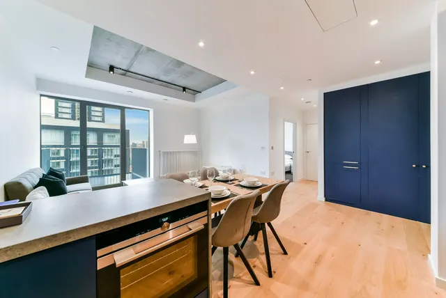 Serapis House, Goodluck Hope, E14, photo 2