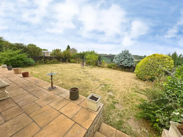 Field Lane, Burton-On-Trent, DE13, photo 2