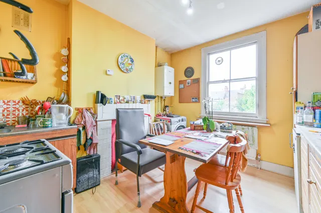 Photo 2 — 24a Huddlestone Road, London