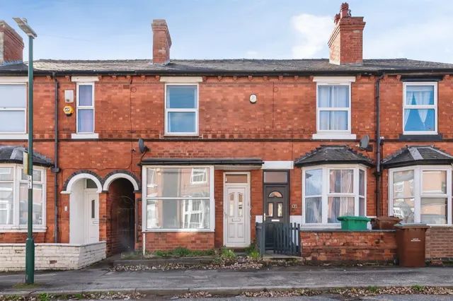 Wallis Street, Nottingham, NG6, photo 1