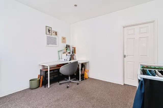 Wallis Street, Nottingham, NG6, photo 3