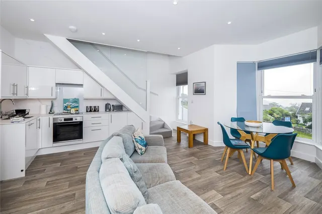 Samphire St. Ives Road, St. Ives, TR26, photo 2
