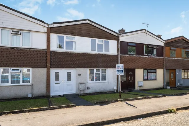 Trinity Road, Llanelli, SA15, photo 1