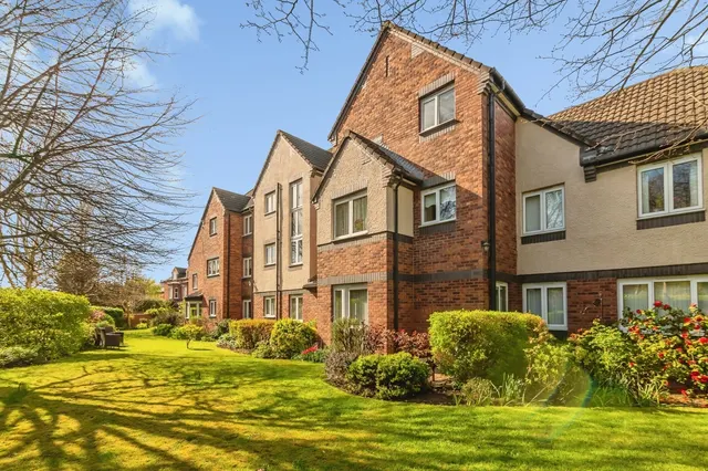 Brielen Court, Radcliffe-on-Trent, NG12, photo 1