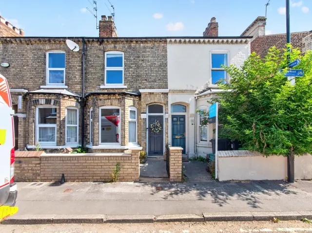 Neville Terrace, York, photo 1