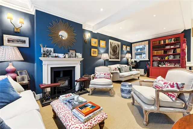 Photo 3 — Hazlebury Road, London, SW6