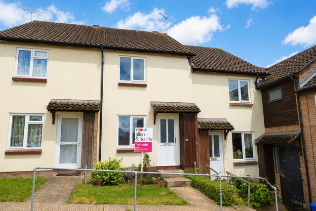 Pavely Close, Chippenham, photo 1