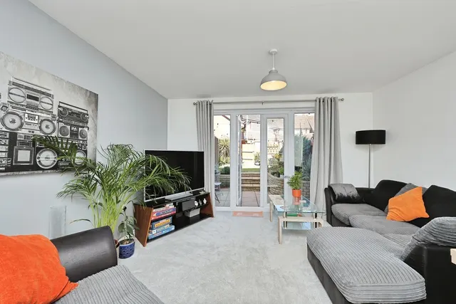 Photo 3 — Dunnock Drive, Costessey, Norwich, Norfolk, NR8