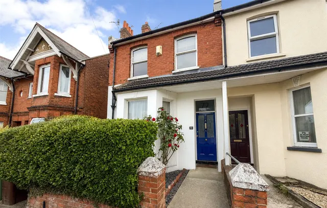 St. Georges Road, Aldershot, Hampshire, GU12 4LJ, photo 1