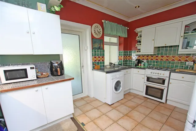 Photo 3 — Kingswell Road, Bournemouth