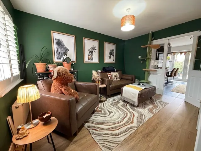 Rosemary Drive, Witham St. Hughs, LN6, photo 2