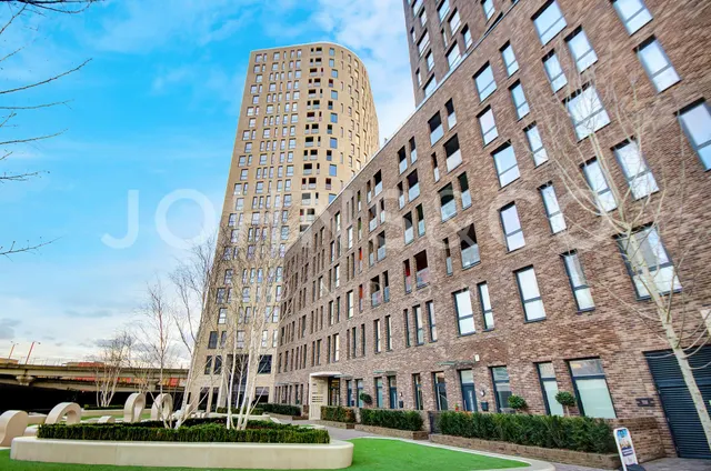 Roosevelt Tower, Manhattan Plaza, E14, photo 2