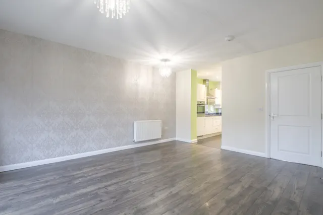 Photo 3 — Sterling Road, Bexleyheath