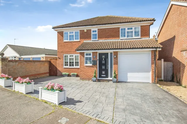 Dunthorpe Road, CLACTON-ON-SEA, photo 1