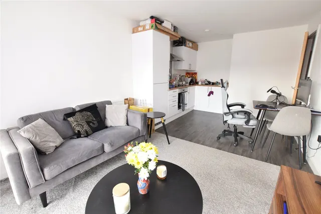 York Road, Leeds, LS9, photo 3