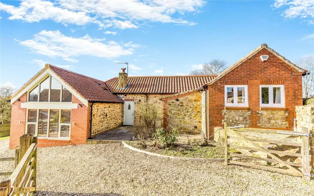 Barn Cottage, Rasen Road, Tealby, Market Rasen, LN8 3XL, photo 1