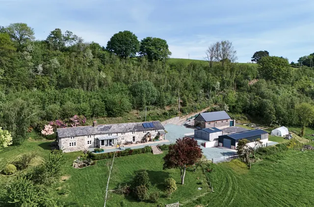 Llanfair Caereinion, Welshpool, photo 1