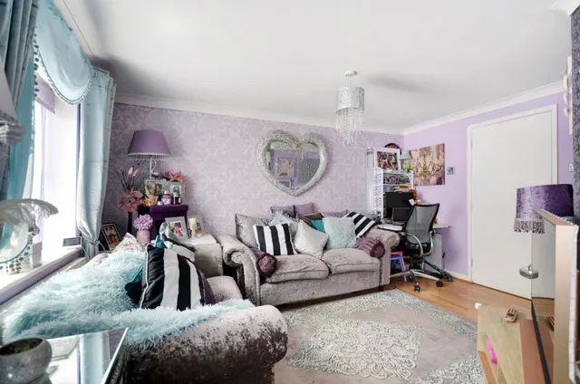 Lowden Road, Southall, UB1, photo 3