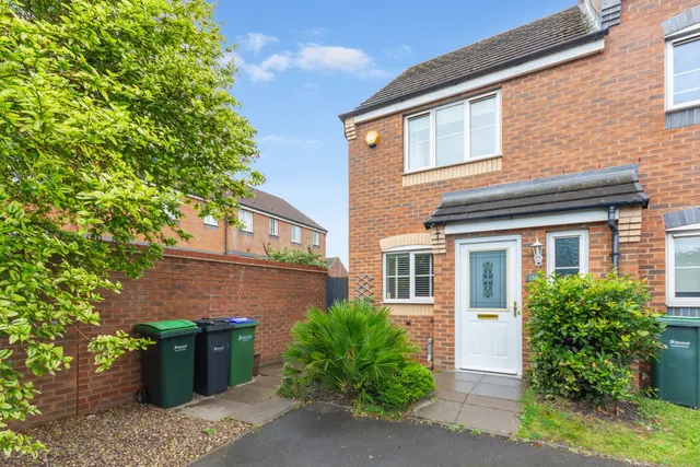 Dudley Port, Tipton, DY4, photo 1