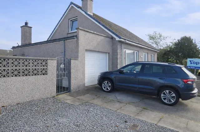 Newton Road, Mintlaw, AB42, photo 3