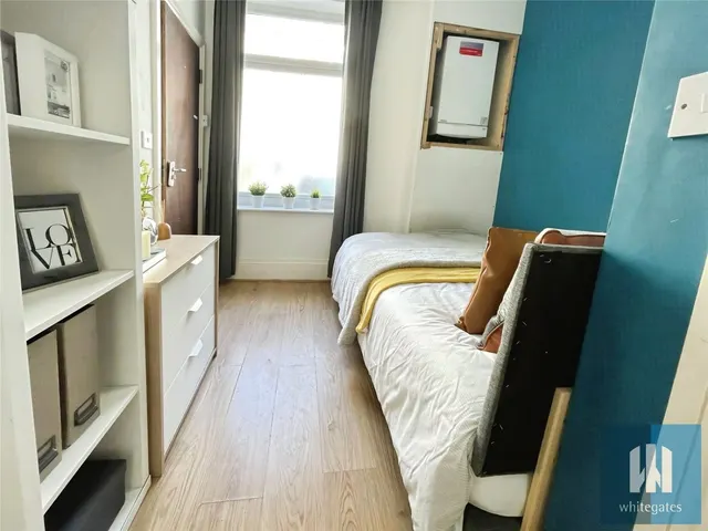 Fenton Road, Lockwood, HD1, photo 2