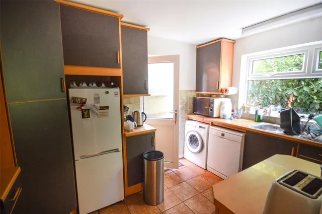 with 4 bedrooms in Takeley, Bishop's Stortford, CM22, photo 3