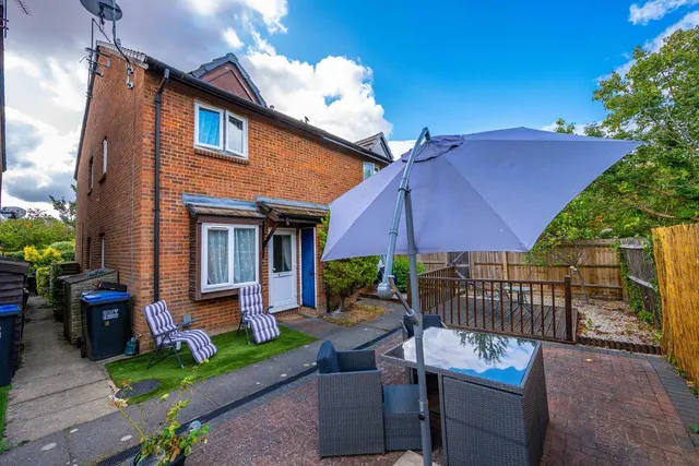 Ploughmans End, Welwyn Garden City AL7 2JG, photo 1