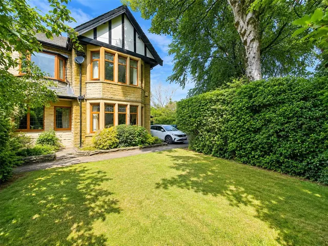 Helmshore Road, Haslingden, BB4, photo 1