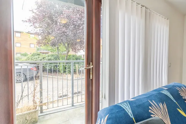 Chasewater Crescent, Broughton, MK10, photo 3