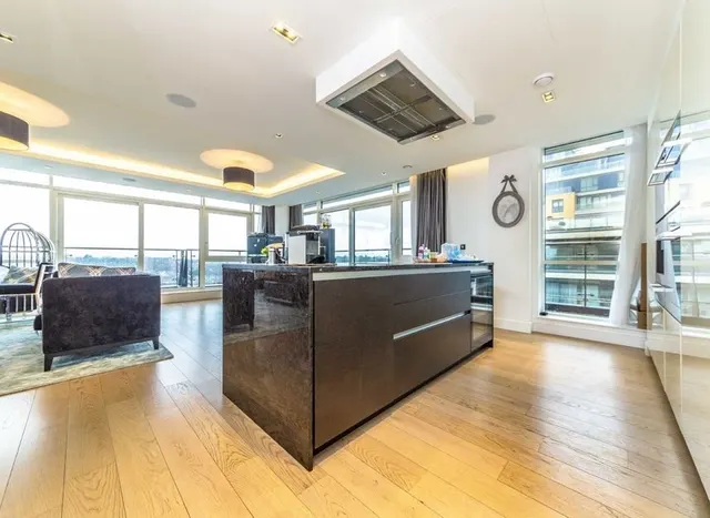 Longfield Avenue, Ealing, W5, photo 3
