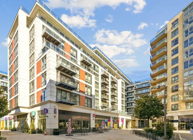 Longfield Avenue, Ealing, W5, photo 1