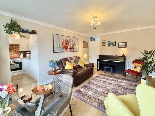 New Road, Brixham, photo 2