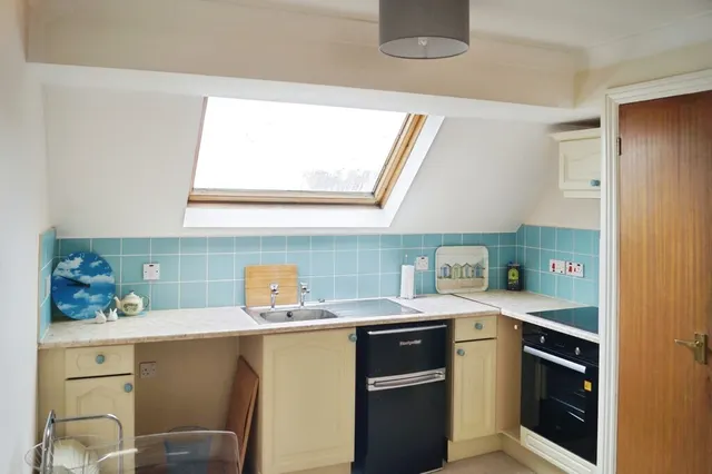 Heritage Court, Glastonbury, BA6, photo 2