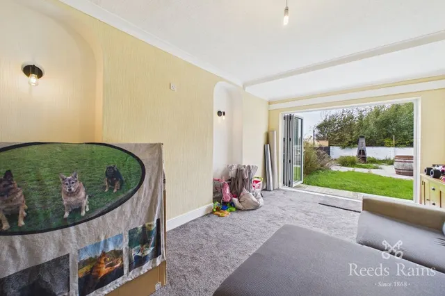 Manor Drive, Thornton-Cleveleys, FY5, photo 3