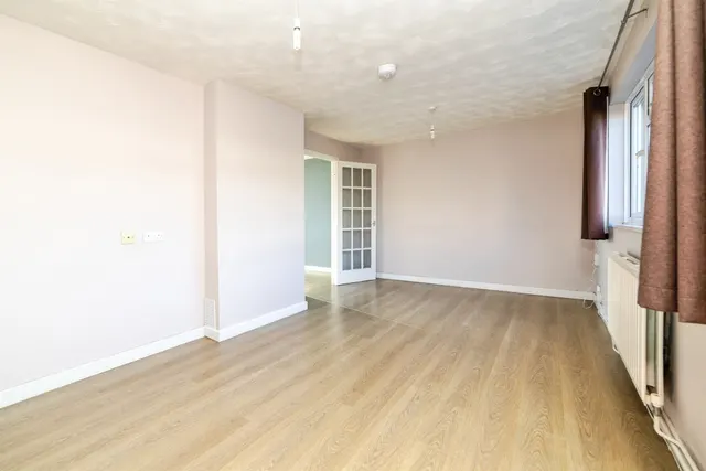 Archer Road, Stevenage, SG1, photo 3