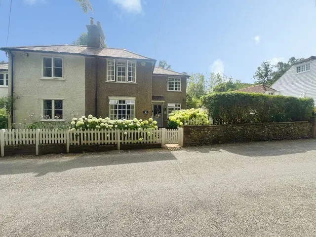 The Street, Newnham, Kent, ME9, photo 1
