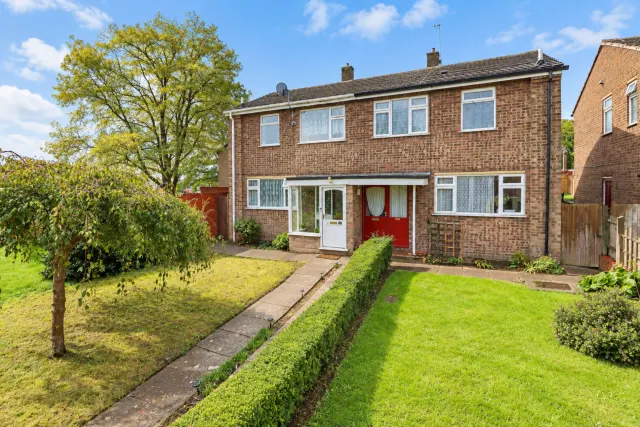 Glencoe Drive, Cannock, photo 1