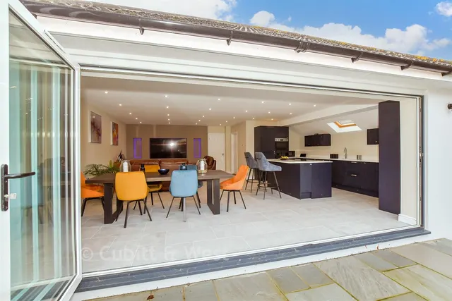 Fairlea Road, Emsworth, PO10, photo 1