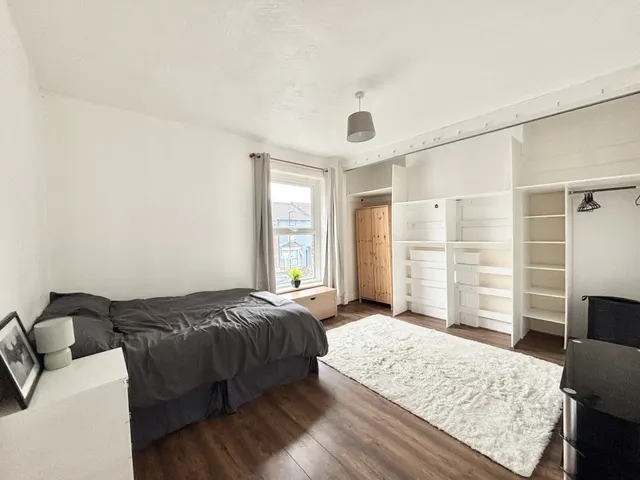 Padwell Road, Southampton, SO14, photo 2